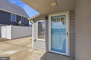 18 Lake Huron Dr, Tuckerton, NJ 08087 - Photo 3