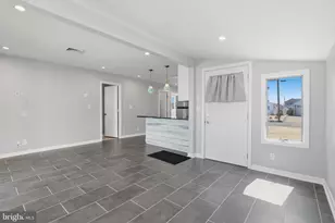 18 Lake Huron Dr, Tuckerton, NJ 08087 - Photo 5