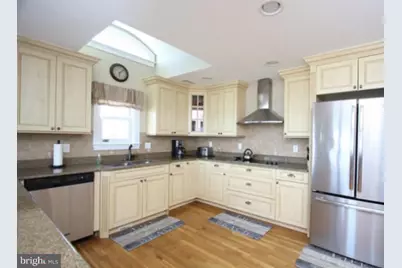2401 N Ocean Avenue N, Surf City, NJ 08008 - Photo 5