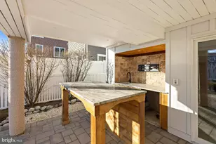 262 N 1st St, Surf City, NJ 08008 - Photo 9