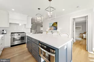 262 N 1st St, Surf City, NJ 08008 - Photo 23