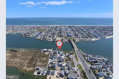 21 N Bay Avenue, Manahawkin, NJ 08050 - Photo 11
