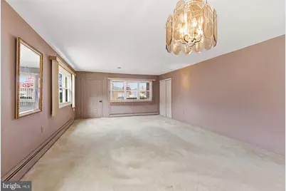 7 Pavilion Street, Toms River, NJ 08757 - Photo 5