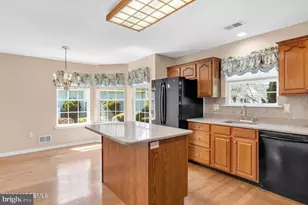 2621 Meadow Lake Dr, Toms River, NJ 08755 - Photo 7