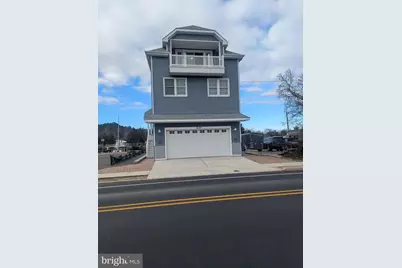 230 S Green Street, Tuckerton, NJ 08087 - Photo 5