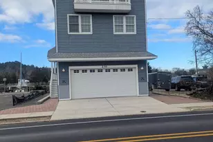 230 S Green St, Tuckerton, NJ 08087 - Photo 5