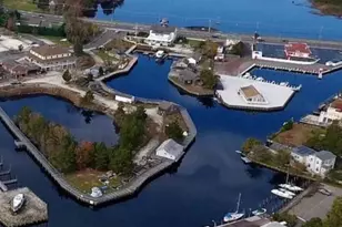 230 S Green St, Tuckerton, NJ 08087 - Photo 3