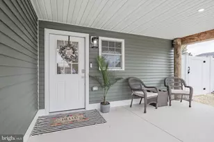 7 W Thames Rd, Tuckerton, NJ 08087 - Photo 3