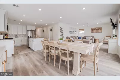 7 W Thames Road, Tuckerton, NJ 08087 - Photo 15