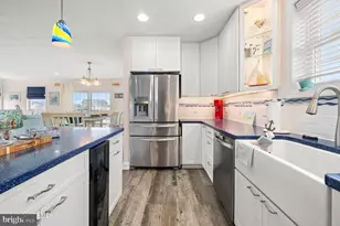 128 S Longboat Dr, Tuckerton, NJ 08087 - Photo 9