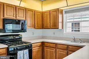 27 Abergele Dr, Toms River, NJ 08757 - Photo 17