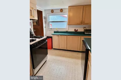 123 E 27th Street, Ship Bottom, NJ 08008 - Photo 11