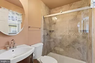7 St Eustatius Street N, Toms River, NJ 08757 - Photo 17
