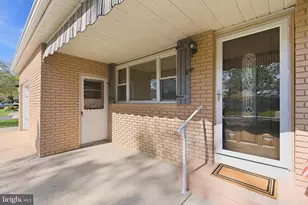 7 St Eustatius Street N, Toms River, NJ 08757 - Photo 3