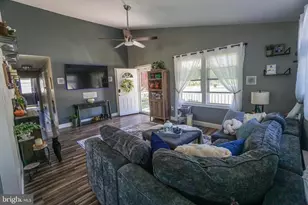 876 Center St, Little Egg Harbor, NJ 08087 - Photo 5