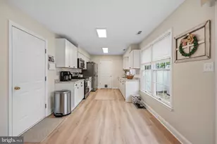 120 Albatross Ave, Manahawkin, NJ 08050 - Photo 9