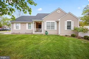 120 Albatross Ave, Manahawkin, NJ 08050 - Photo 1