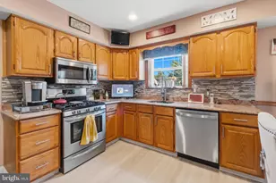 1117 Treasure Ave, Manahawkin, NJ 08050 - Photo 11