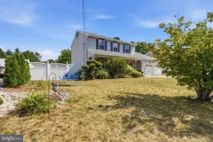 1117 Treasure Ave, Manahawkin, NJ 08050 - Photo 3