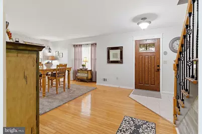 2 Maiden Lane, Toms River, NJ 08753 - Photo 9