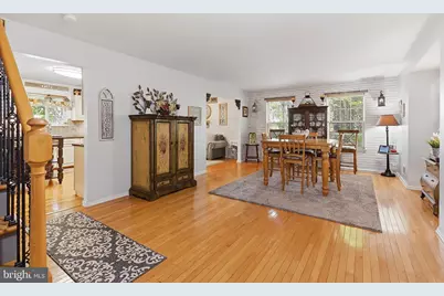 2 Maiden Lane, Toms River, NJ 08753 - Photo 11