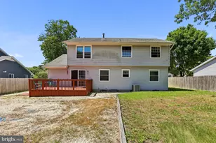 92 Hollybrook Dr, Tuckerton, NJ 08087 - Photo 3