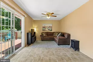 92 Hollybrook Dr, Tuckerton, NJ 08087 - Photo 5