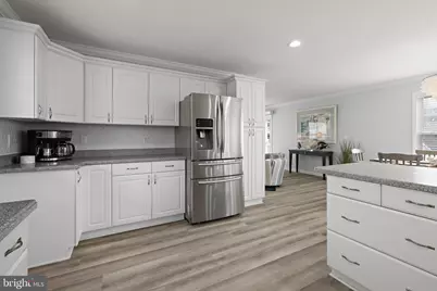 14 W Jacqueline Avenue, Long Beach Township, NJ 08008 - Photo 11