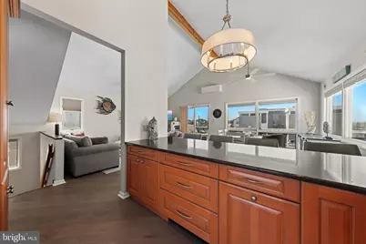 218 W 27th Street, Ship Bottom, NJ 08008 - Photo 11