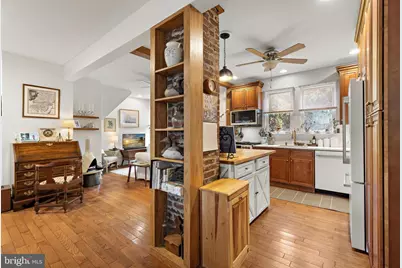 210 N Beach Avenue, Beach Haven, NJ 08008 - Photo 9
