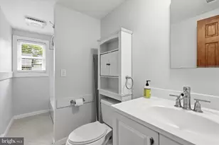 404 Cedar Dr, Lanoka Harbor, NJ 08734 - Photo 13