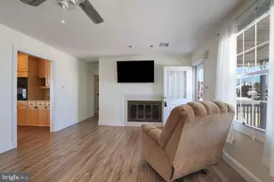 132 E Navasink Dr, Little Egg Harbor, NJ 08087 - Photo 23