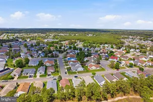 74 Canterbury Ln, Toms River, NJ 08757 - Photo 35