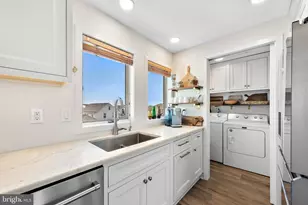 527 Engleside Ave, Beach Haven, NJ 08008 - Photo 13