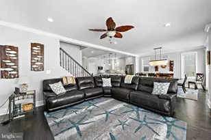 231 N 8th St, Surf City, NJ 08008 - Photo 7