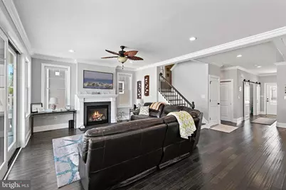 231 N 8th Street, Surf City, NJ 08008 - Photo 5