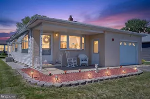 17 Corinth Pl, Toms River, NJ 08757 - Photo 3