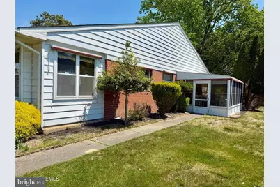 16 Franklin Lane #B, Whiting, NJ 08759 - Photo 5