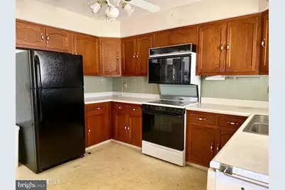 16 Franklin Lane #B, Whiting, NJ 08759 - Photo 7
