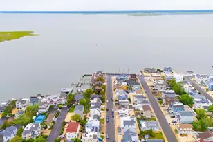 118 W Delaware, Long Beach Township, NJ 08008 - Photo 39