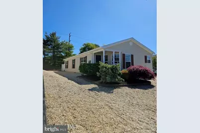 48 Fort Lee Drive, Manahawkin, NJ 08050 - Photo 1