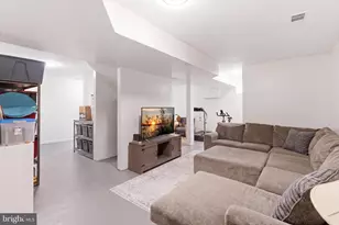 555 Egenolf Pl, Berkeley, NJ 08721 - Photo 41