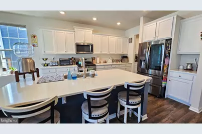 106 Ashburn Avenue, Manahawkin, NJ 08050 - Photo 15