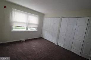 32 Pin Oak Ln, Tuckerton, NJ 08087 - Photo 13