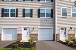 107 Melanie Wy, Manahawkin, NJ 08050 - Photo 3