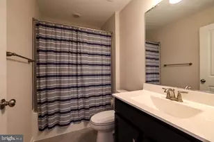 107 Melanie Wy, Manahawkin, NJ 08050 - Photo 31