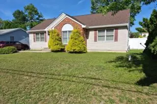 152 Nautilus Dr, Manahawkin, NJ 08050 - Photo 1