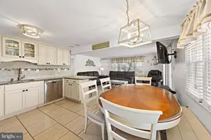 5 E Virginia Ave, Long Beach Township, NJ 08008 - Photo 9
