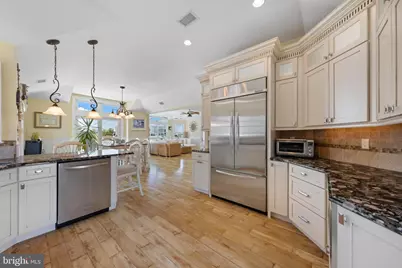 23 E 42nd Street, Long Beach Township, NJ 08008 - Photo 17