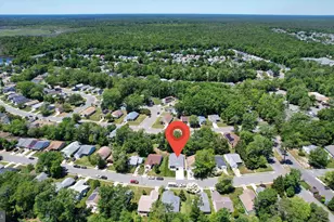 210 Lexington Dr, Tuckerton, NJ 08087 - Photo 3
